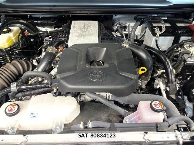 Toyota Land Cruiser 250 2025-03 8053982-18