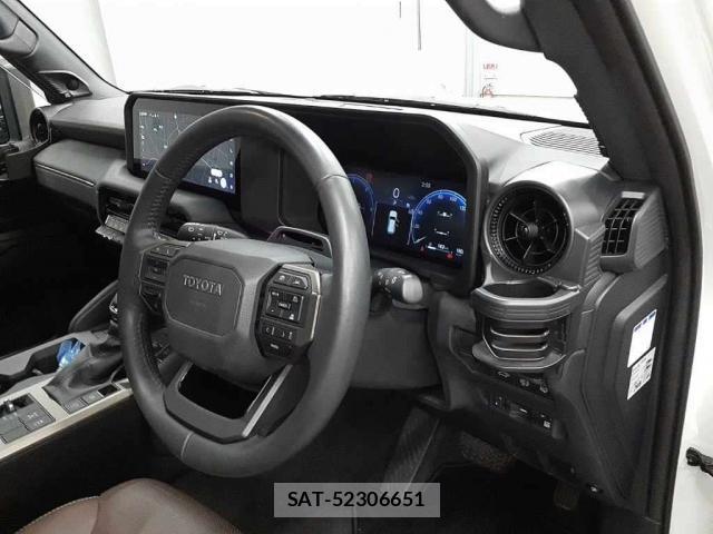 Toyota Land Cruiser 250 2024-06 8055076-2