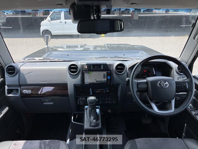 Toyota Land Cruiser 70 2024-01 8055842-2