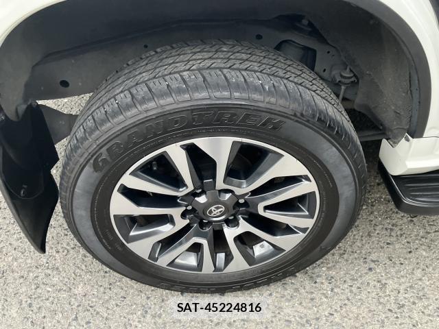 Toyota LAND CRUISER PRADO 2022-05 8053242-15