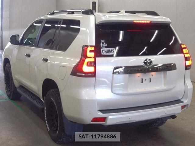 Toyota LAND CRUISER PRADO 2022-07 8053387-3