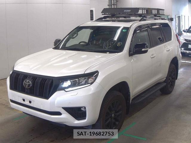 Toyota LAND CRUISER PRADO 2022-12 8053388-0