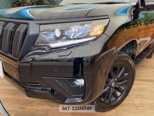 Toyota LAND CRUISER PRADO 2023-10 8053876-12