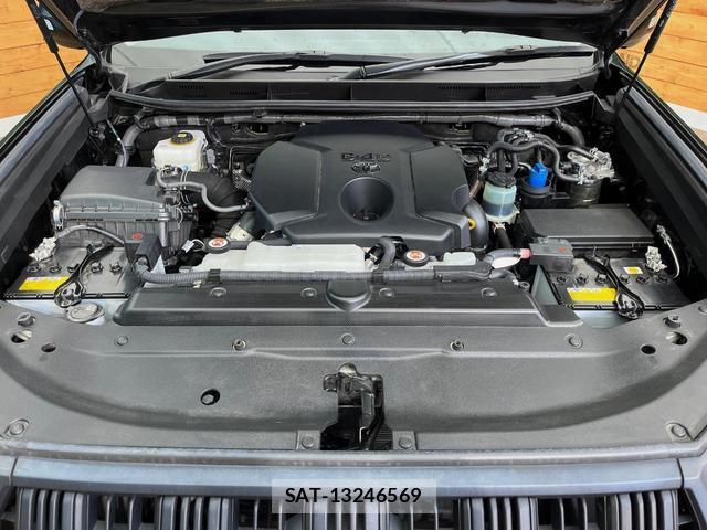 Toyota LAND CRUISER PRADO 2023-10 8053876-18