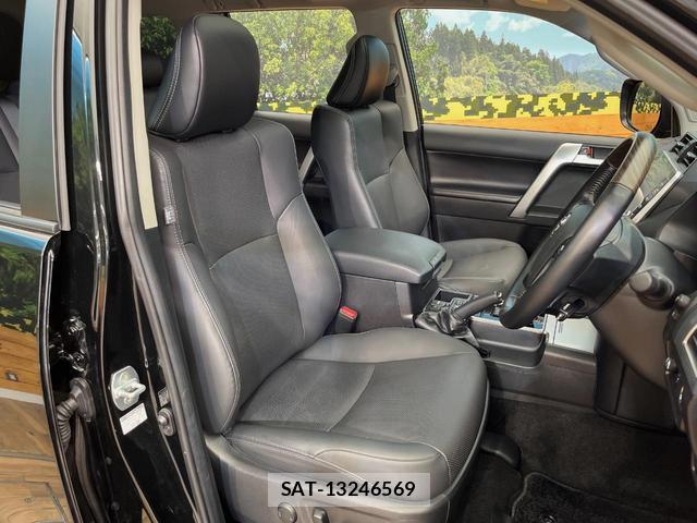 Toyota LAND CRUISER PRADO 2023-10 8053876-8