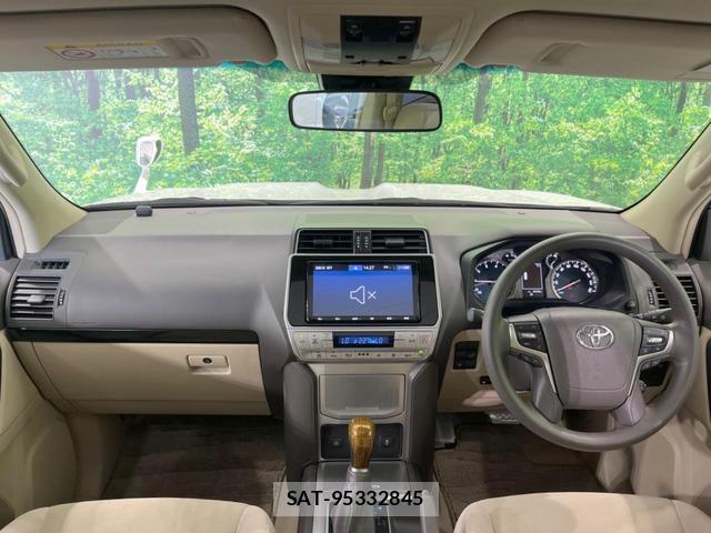 Toyota LAND CRUISER PRADO 2023-08 8054078-1