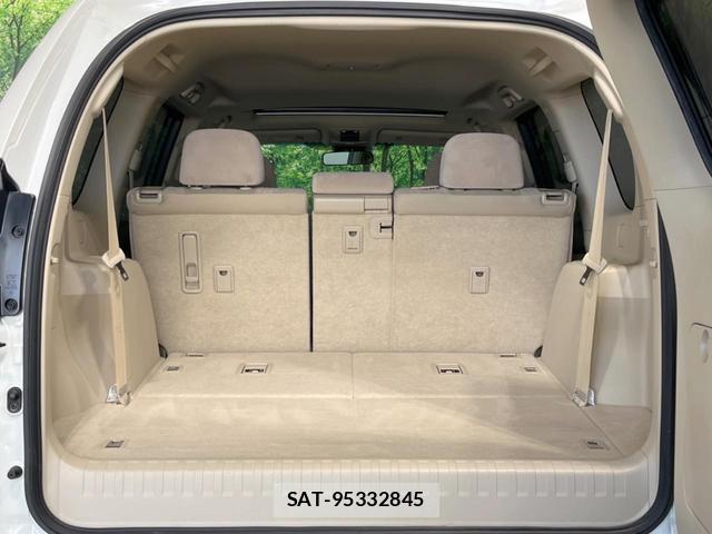 Toyota LAND CRUISER PRADO 2023-08 8054078-10