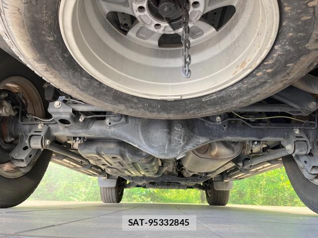 Toyota LAND CRUISER PRADO 2023-08 8054078-19