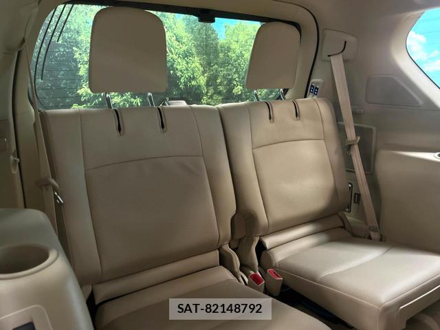 Toyota LAND CRUISER PRADO 2023-09 8054086-9