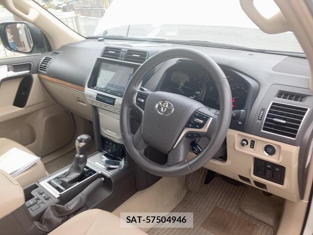 Toyota LAND CRUISER PRADO 2023-08 8054960-3