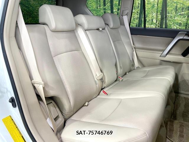 Toyota LAND CRUISER PRADO 2022-03 8055498-8