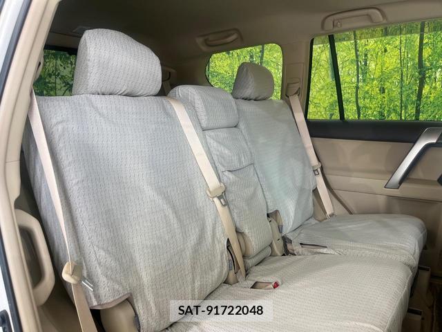 Toyota LAND CRUISER PRADO 2023-12 8055776-8