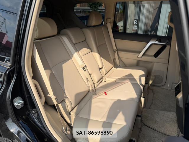 Toyota LAND CRUISER PRADO 2023-07 8055969-11