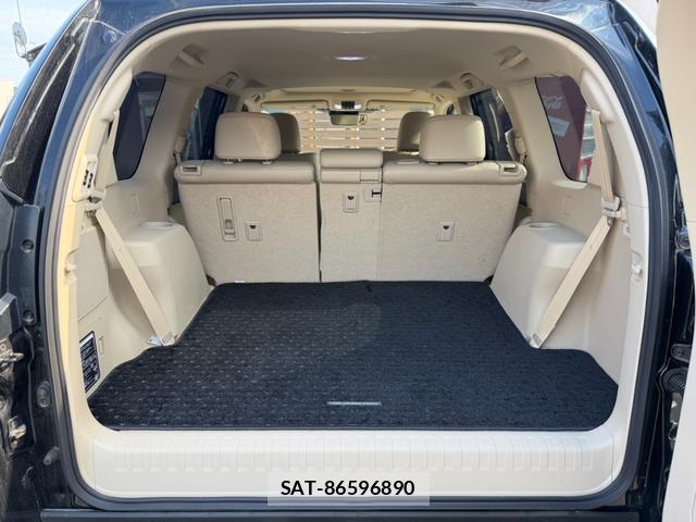 Toyota LAND CRUISER PRADO 2023-07 8055969-19