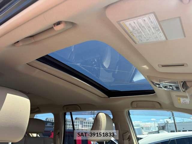 Toyota LAND CRUISER PRADO 2024-02 8055979-12