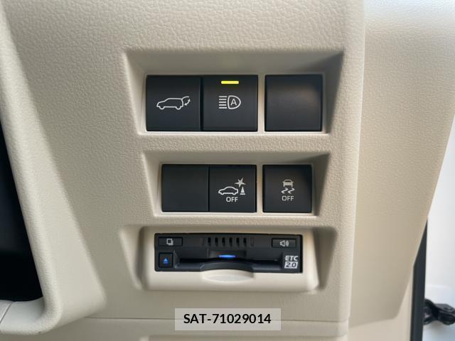 Toyota LAND CRUISER 2023-08 8053663-18