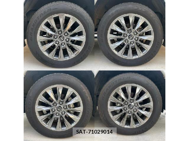 Toyota LAND CRUISER 2023-08 8053663-7