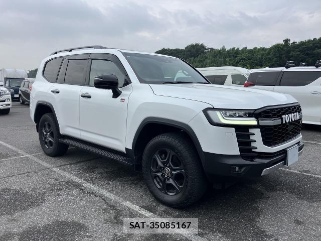 Toyota LAND CRUISER 2023-12 8055819-0