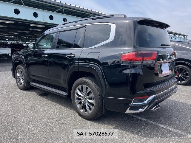 Toyota LAND CRUISER 2024-08 8055835-1