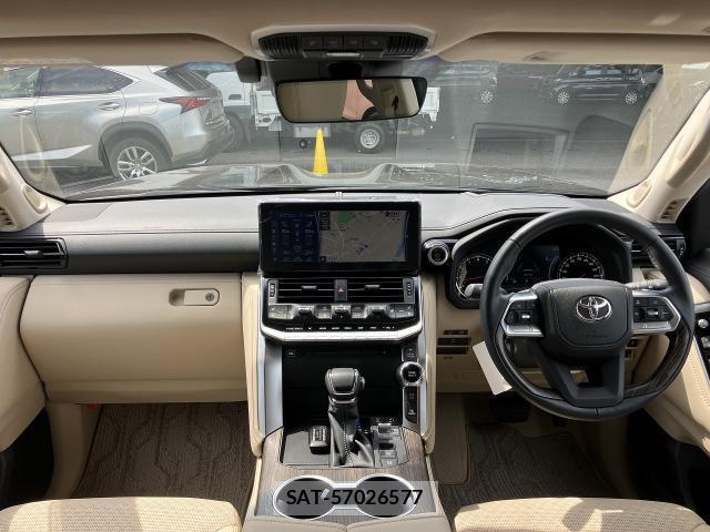Toyota LAND CRUISER 2024-08 8055835-2