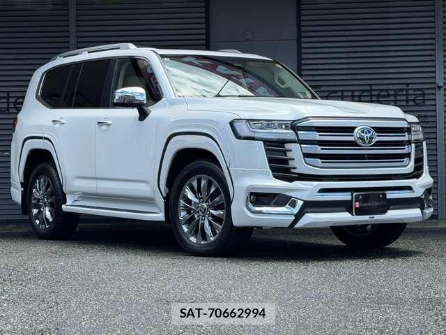 Toyota LAND CRUISER 2025-06 8055951-0