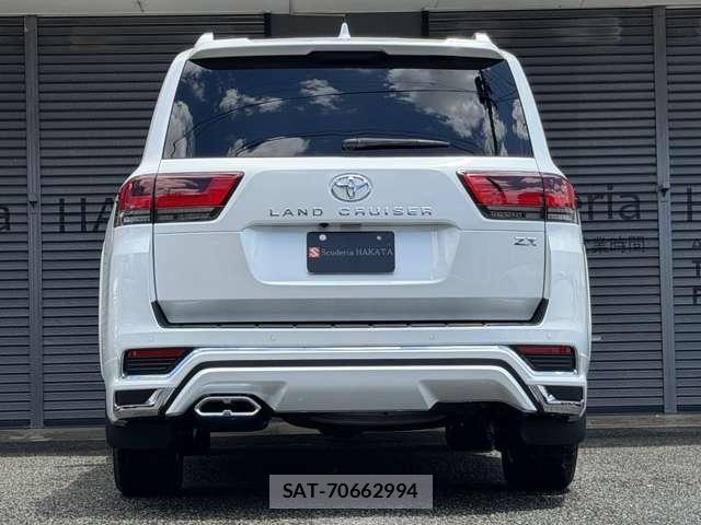 Toyota LAND CRUISER 2025-06 8055951-10