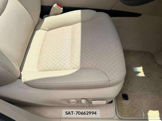 Toyota LAND CRUISER 2025-06 8055951-3