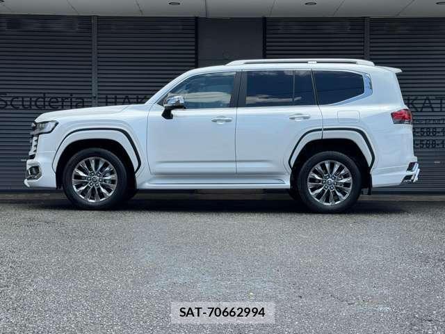 Toyota LAND CRUISER 2025-06 8055951-5