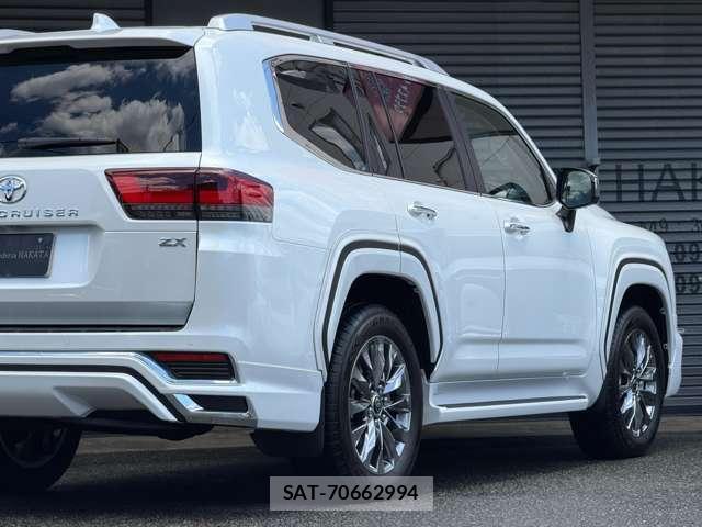 Toyota LAND CRUISER 2025-06 8055951-8