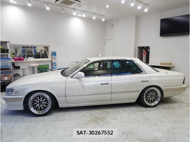 Nissan LAUREL 1990-09 8054450-3