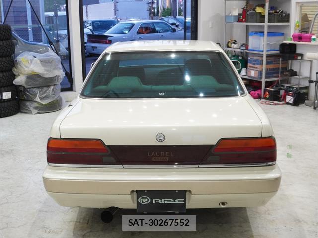 Nissan LAUREL 1990-09 8054450-4