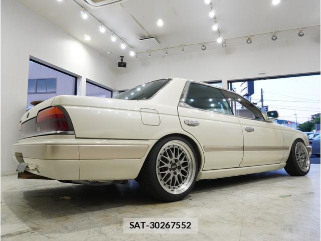 Nissan LAUREL 1990-09 8054450-5