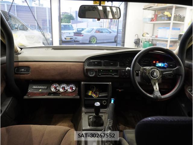 Nissan LAUREL 1990-09 8054450-6