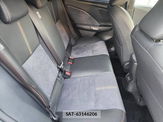 Lexus LBX 2024-02 8055669-12