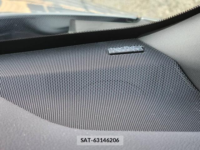 Lexus LBX 2024-02 8055669-15