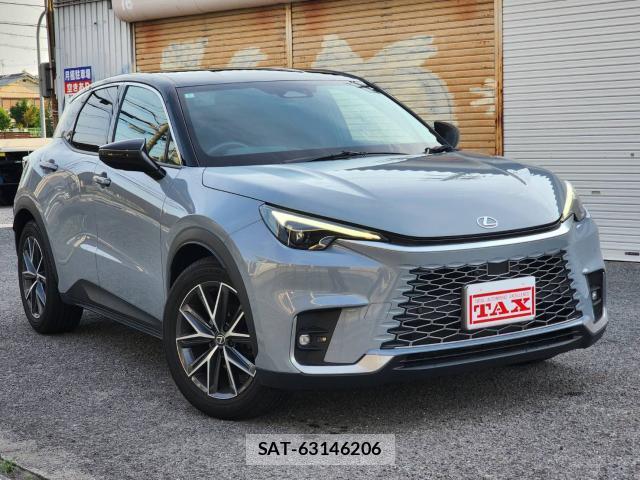 Lexus LBX 2024-02 8055669-7