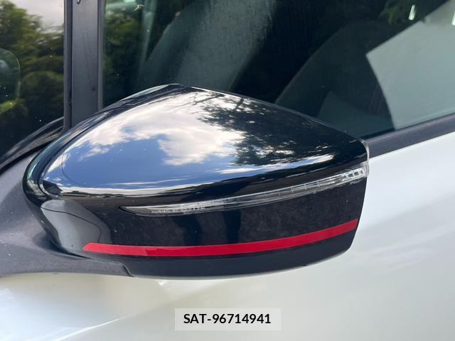 Nissan LEAF 2019-06 8053946-15