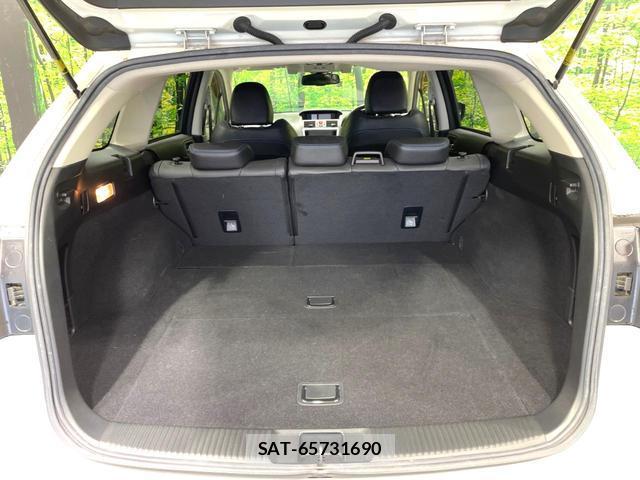 Subaru LEVORG 2016-04 8054170-11
