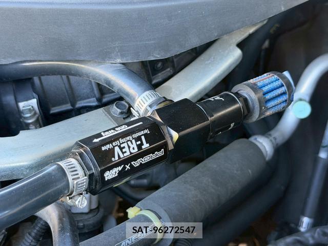 Subaru LEVORG 2016-11 8055513-12