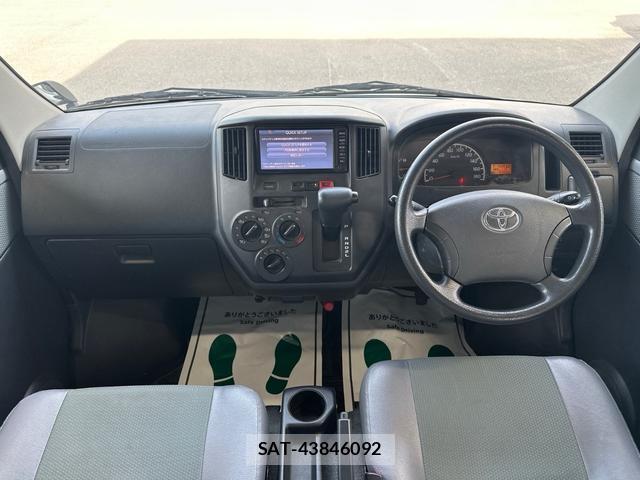 Toyota LITEACE VAN 2017-02 8054896-1