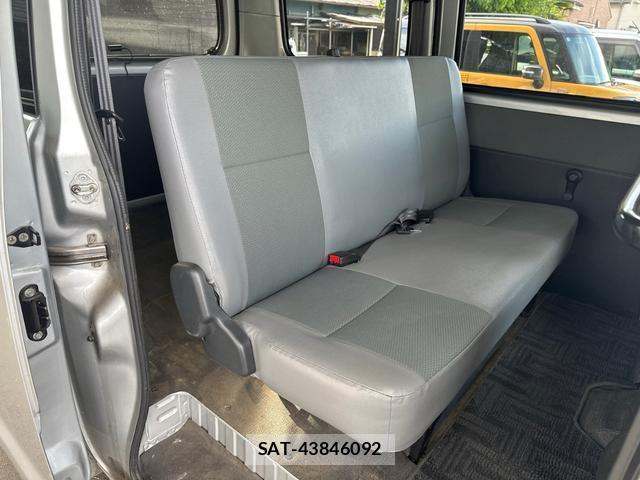 Toyota LITEACE VAN 2017-02 8054896-12