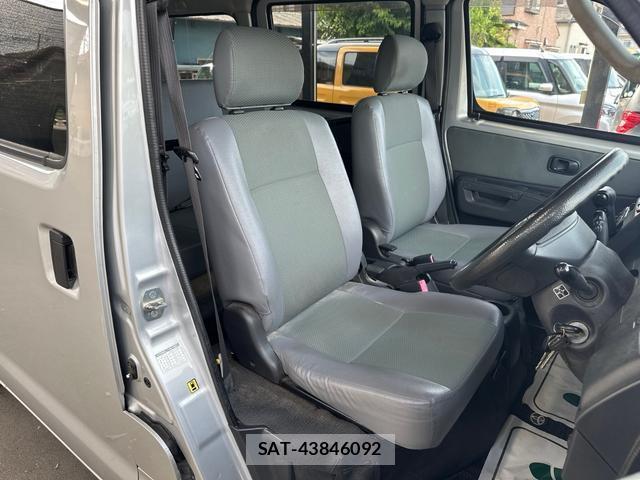 Toyota LITEACE VAN 2017-02 8054896-9
