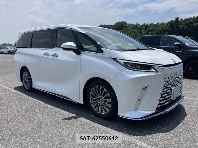 Lexus LM 2025-02 8055855-0