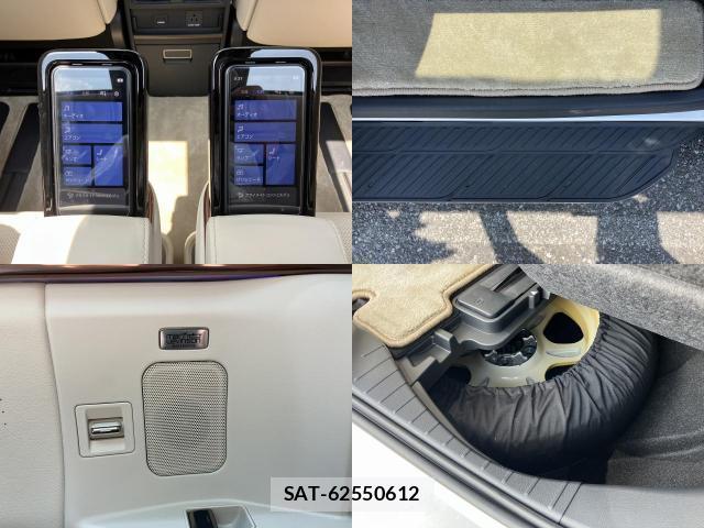 Lexus LM 2025-02 8055855-10