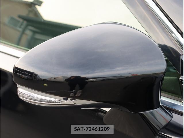 Lexus LS 2013-03 8054868-14