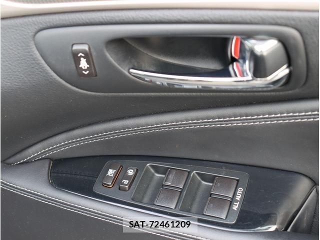 Lexus LS 2013-03 8054868-19