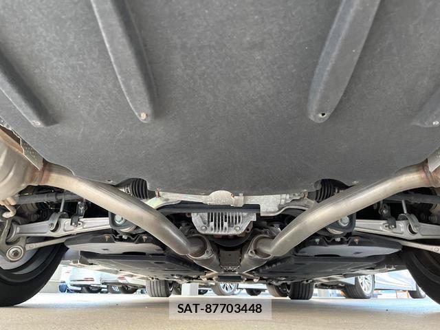 Lexus LS 2021-06 8055447-19
