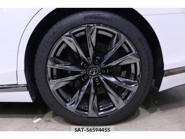 Lexus LS 2021-04 8055506-19