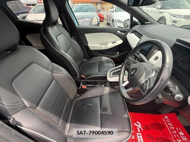 Renault LUTECIA 2021-06 8054879-4