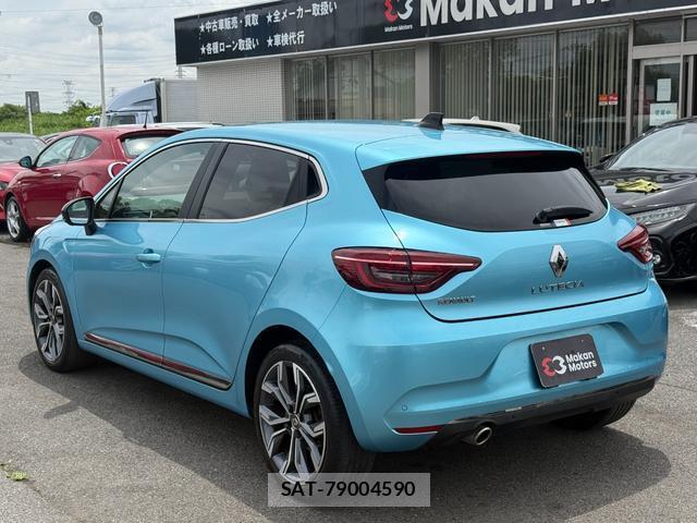 Renault LUTECIA 2021-06 8054879-9